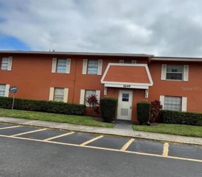 Photo - 1649 W Oak Ridge Rd Condo Unit 1649C