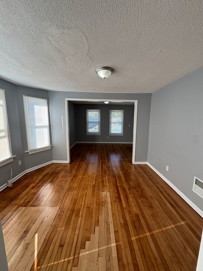 Photo - 23 Pond Lily Ave Unit 2nd Floor