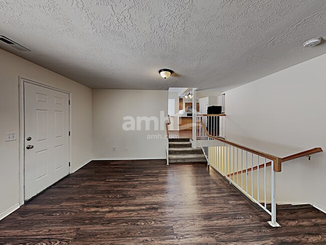 Photo - 368 W 13165 S