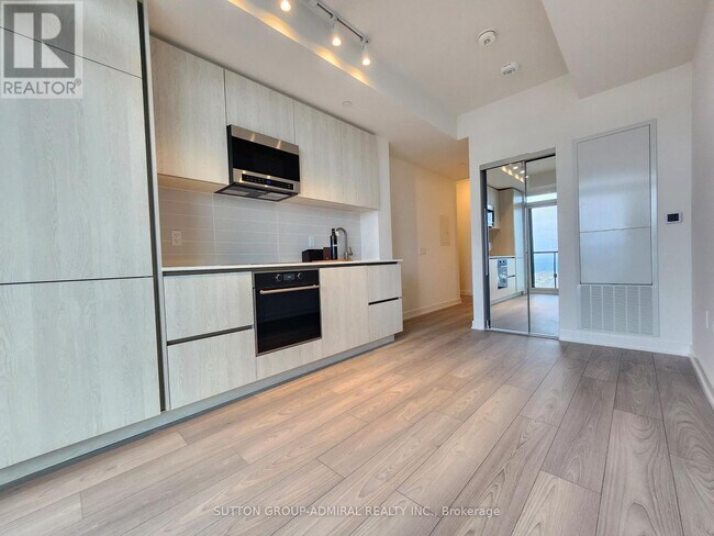 Photo - 110 Broadway Ave Unit 3107