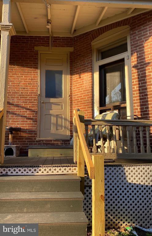 Photo - 535 N Charlotte St Unit 2