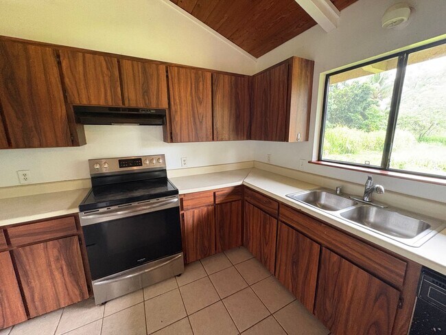 15-1669 24th Ave