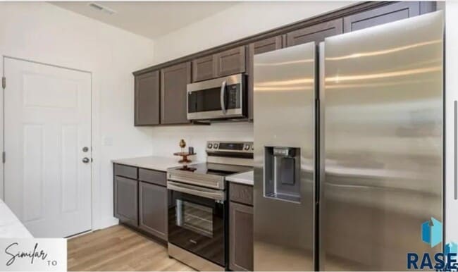 Photo - 1263 N Marion Rd