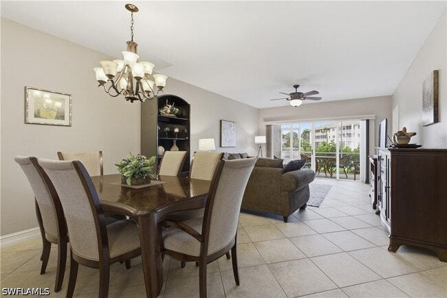 Photo - 7822 Great Heron Way Unidad 106