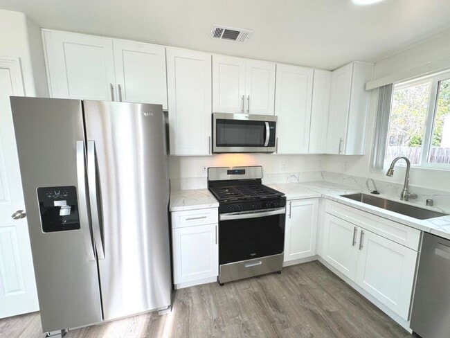 7304-7308 Fulton Street