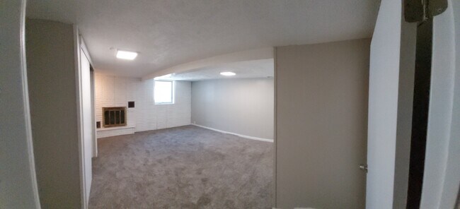 Photo - 3344 S Oakwood St