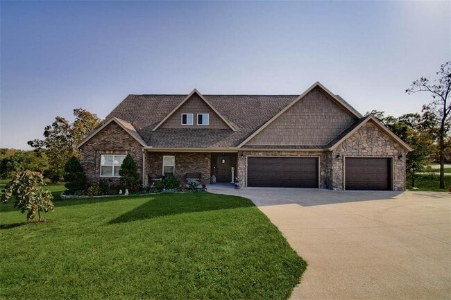 Building Photo - 10125 Raindrop Ln