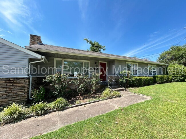 Photo - FOR LEASE | Midtown Tulsa | Available Now!