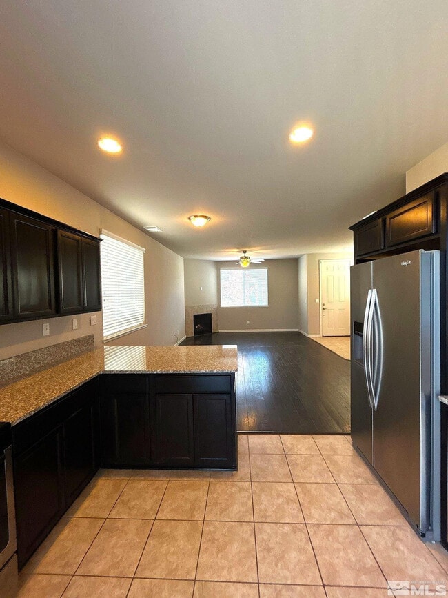 Photo - 3675 Coastal St