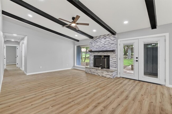 Photo - 3204 Greenbriar Ln