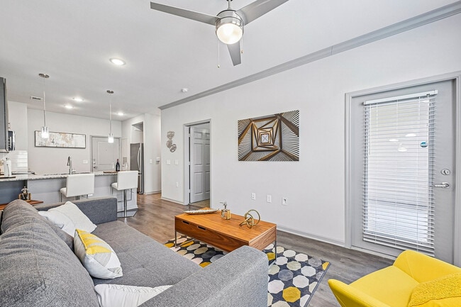 6-web-or-mls-Bellaire Blvd-S2608-006