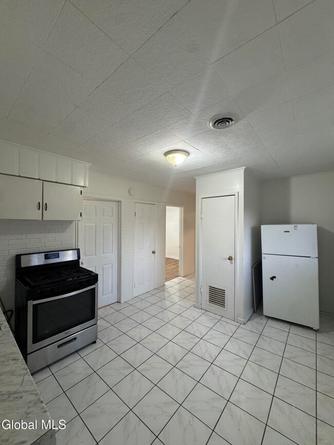 Photo - 1701 Carrie St Unit 3