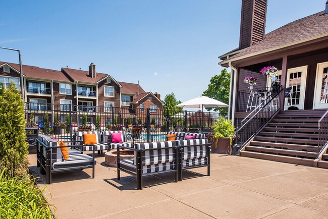 Green Trails Apartment Homes For Rent in Lisle, IL