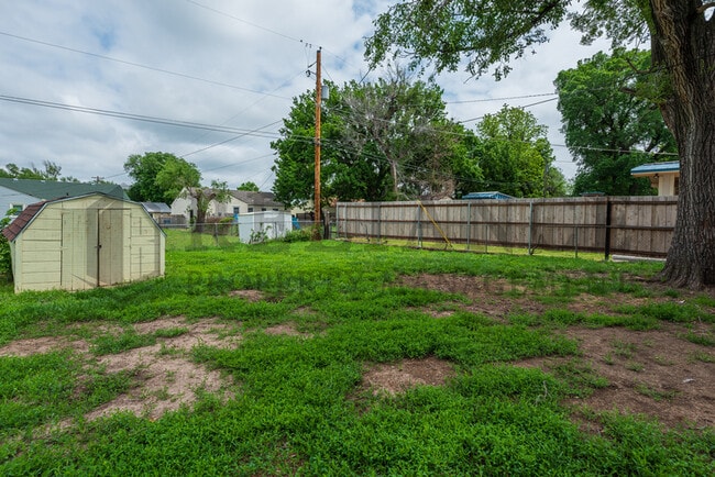 Photo - 2732 N Grove St