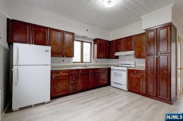 58 Westervelt Ave