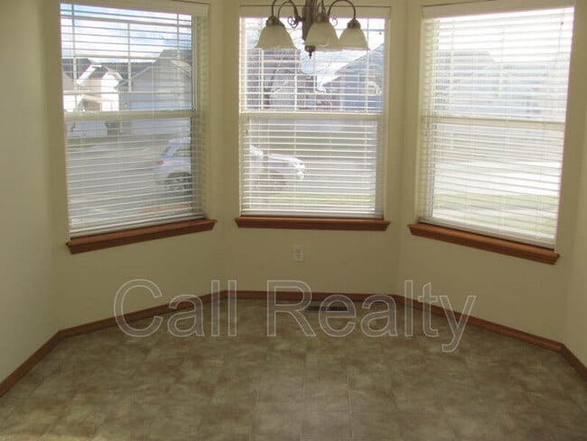 Photo - 1706 W Tieton Ave