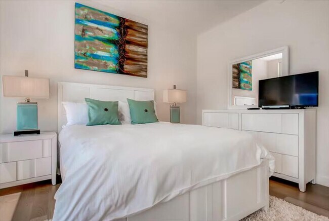 605 W 42nd St Unit SI ID1029761P