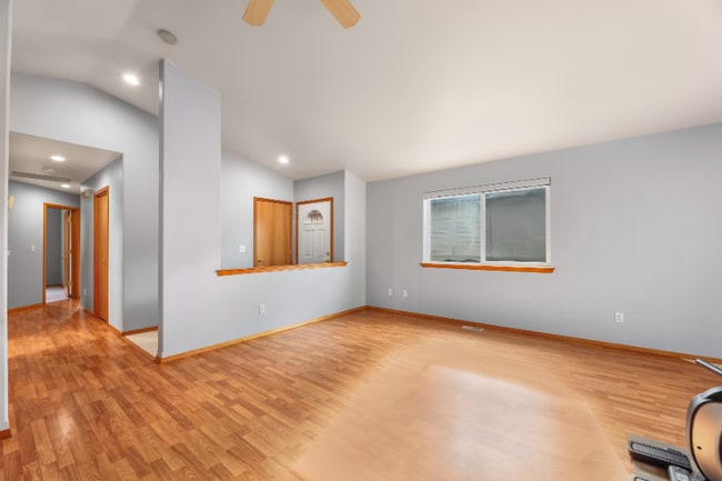 Photo - 9309 45th Dr NE