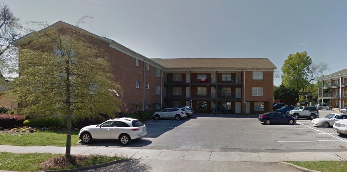 Bryant Drive Apartaments - Bryant Drive Apartments