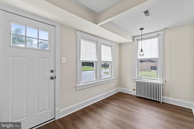 Building Photo - 5022 Branchville Rd