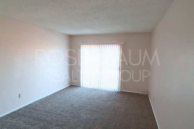 Photo - 1000 N Pueblo Dr Unidad 1000