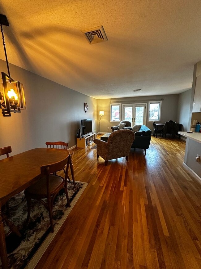 Photo - No Brokers Fee!! Spacious 2-Bed, 2-Bath Co...