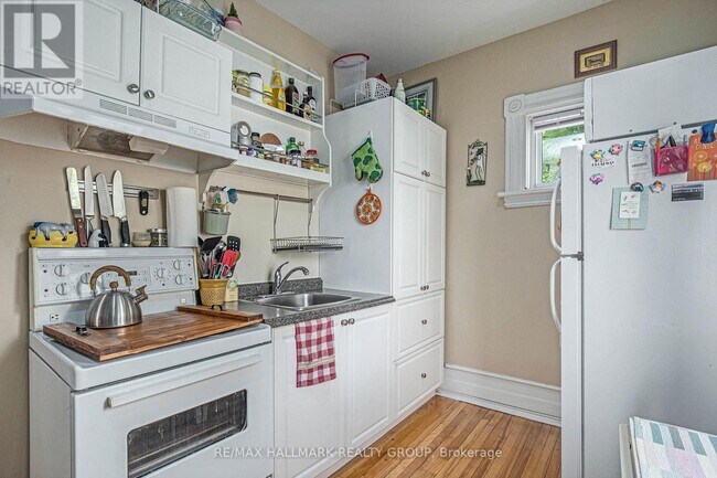 Photo - 1308 Shillington Ave Unité 2