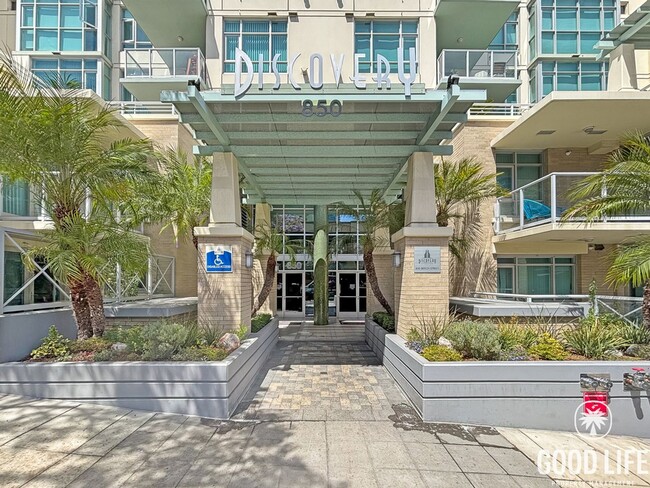Photo - STUNNING 2 BED/2 BATH CONDO AVAILABLE IN THE DISCOVERY BUILDING IN CORTEZ HILL! Unit 304