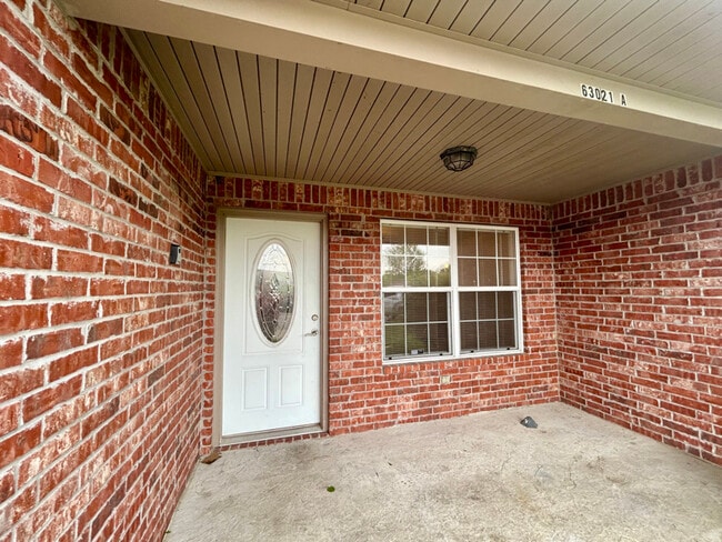 Photo - 63020 E 285 Ct Apartment Unit A
