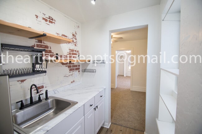 Photo - 2535 Adams Ave