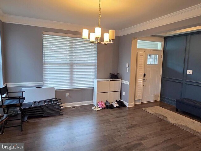 Photo - 4533 Shakespeare Cir