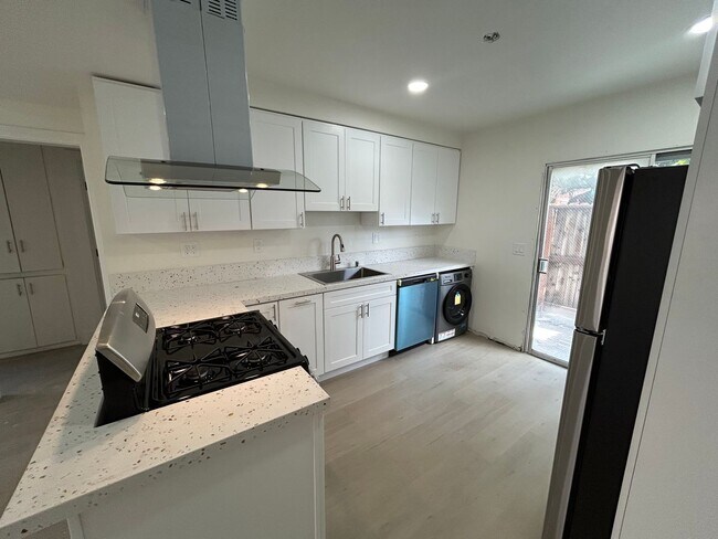 Photo - 524 Williamson Ave Unit 3