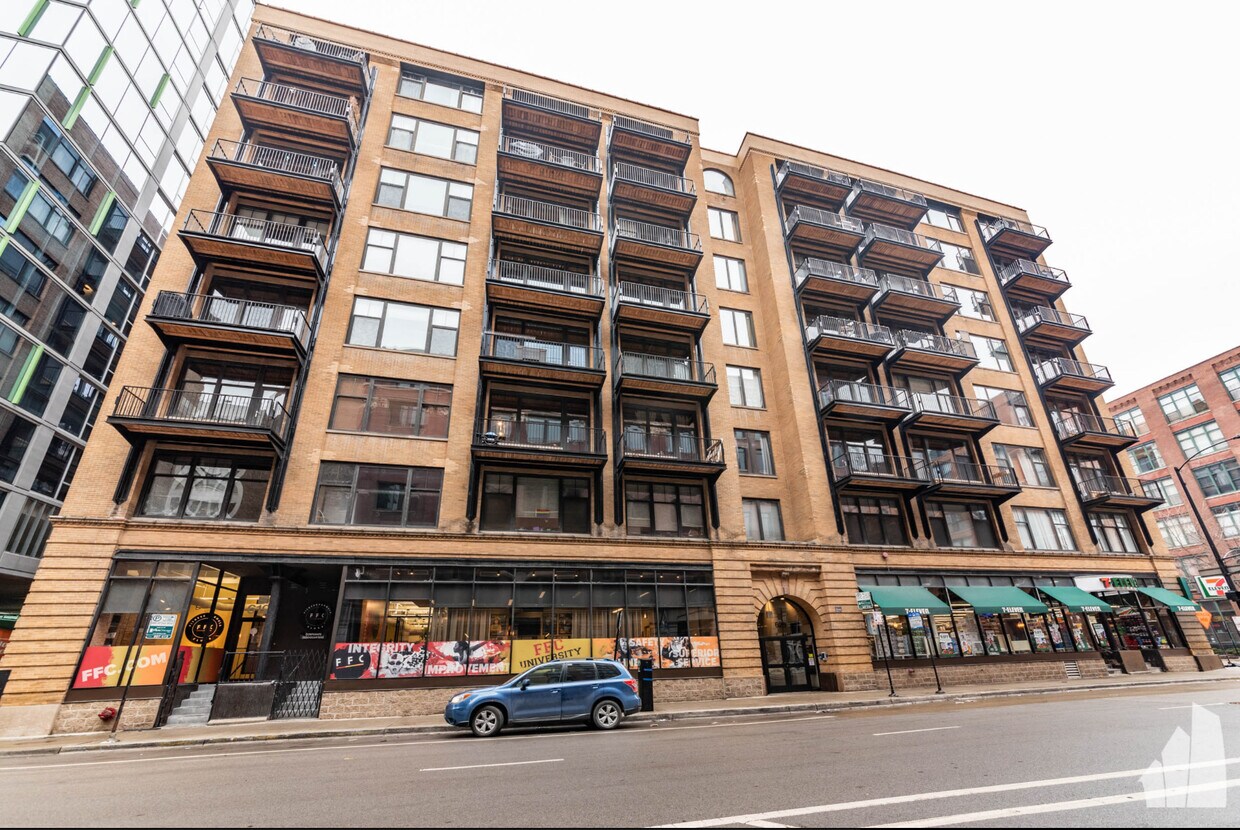 Photo - 625 W Jackson Blvd (Chicago, IL)