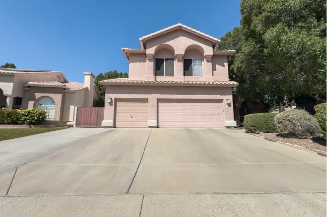 Building Photo - 5Bed/3Bath House at 67th Ave/Deer Valley Rd! Ready for Immediate Move-In! -- GOLF COURSE VIEWS! R...