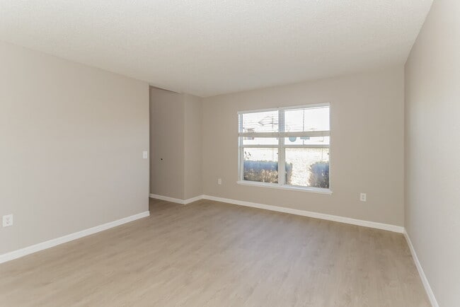 Photo - 12496 Maycrest Ave