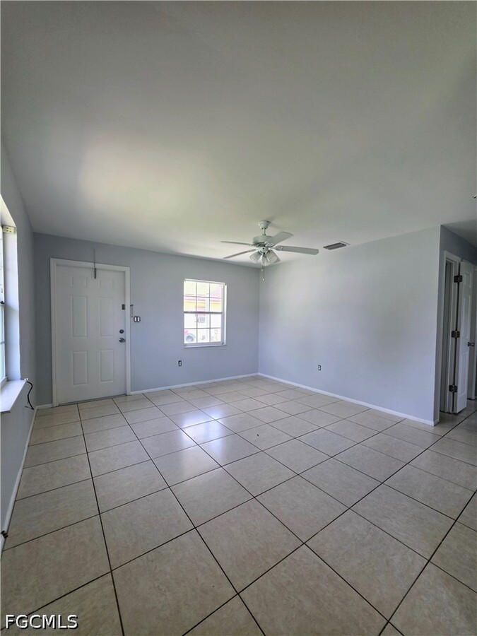 Photo - 5626 Sixth Ave