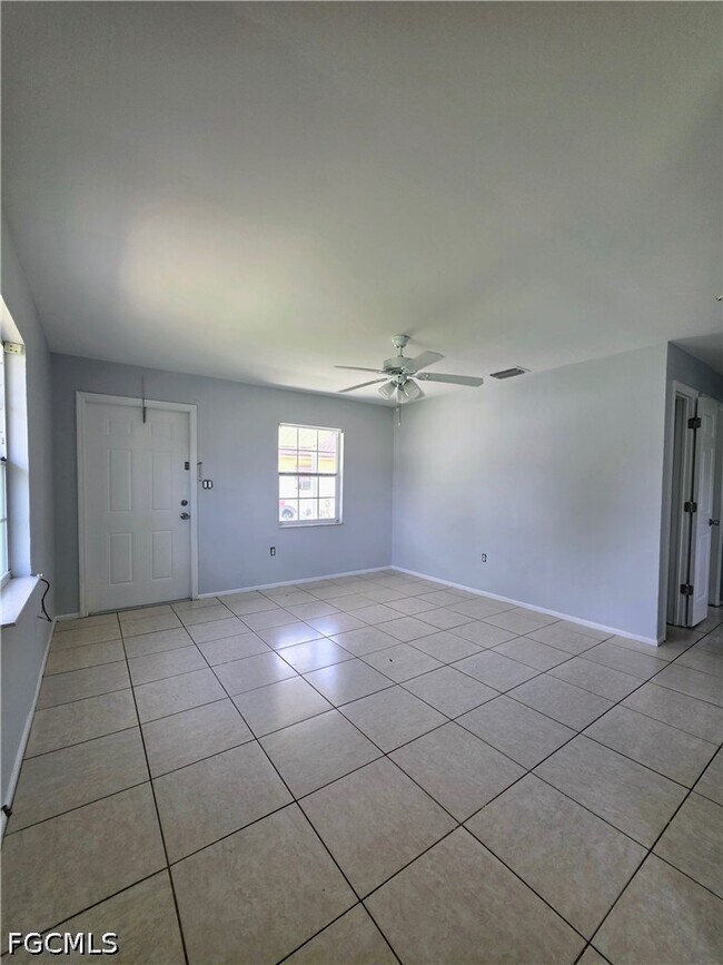 Photo - 5626 Sixth Ave