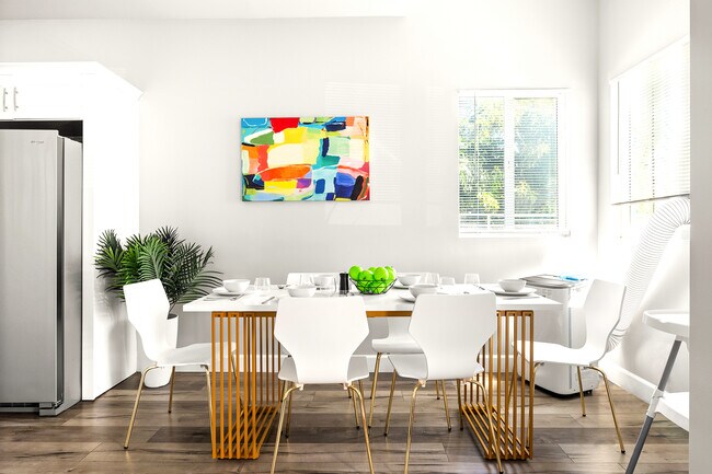 Photo - 3417 Edgehill Dr Unidad 3417.5