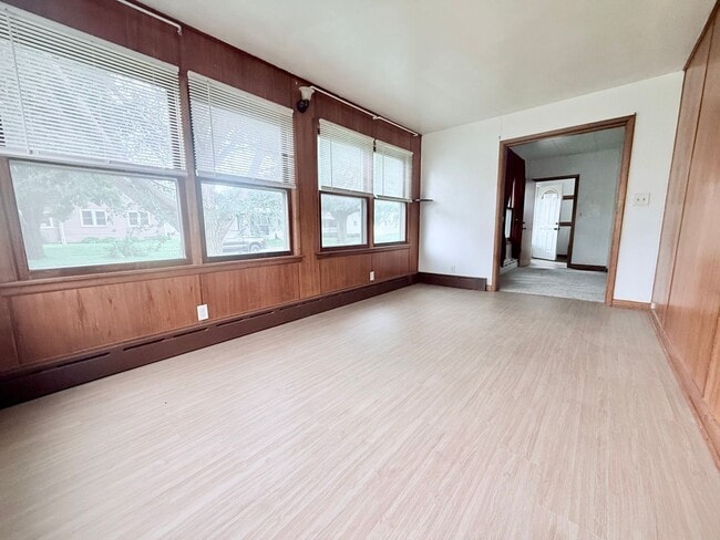 Photo - 5-Bed 2-Bath House in Reinbeck