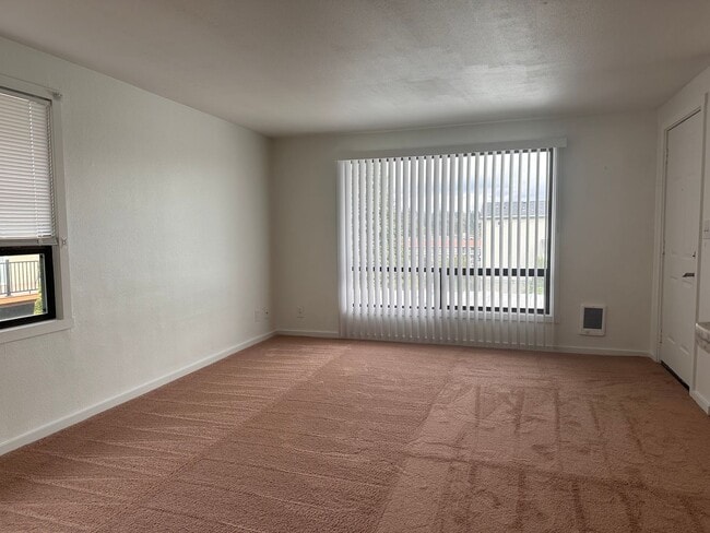 922 N 85th St Unidad 04