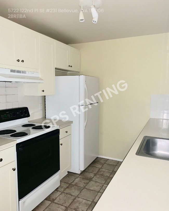 5722 122nd Pl SE