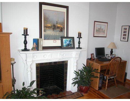 Photo - 131 Saint Botolph St Unit 8