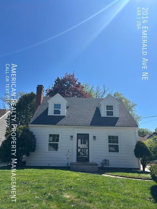 Photo - 2014 Emerald Ave NE Casa