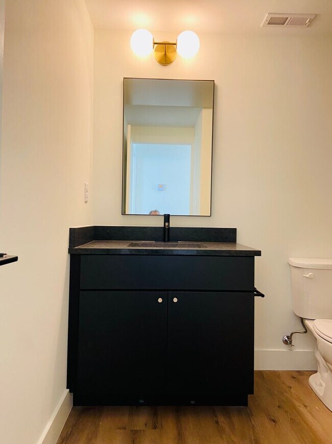 Photo - Deagan Square Apartments Unit 307-102