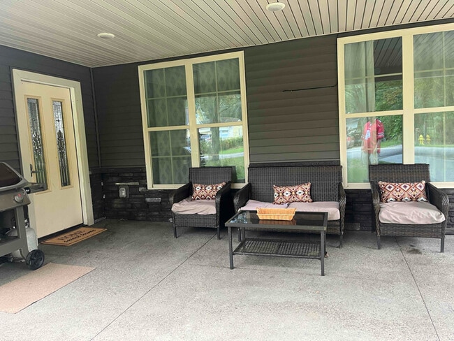 Photo - 578 Tuscarora Rd