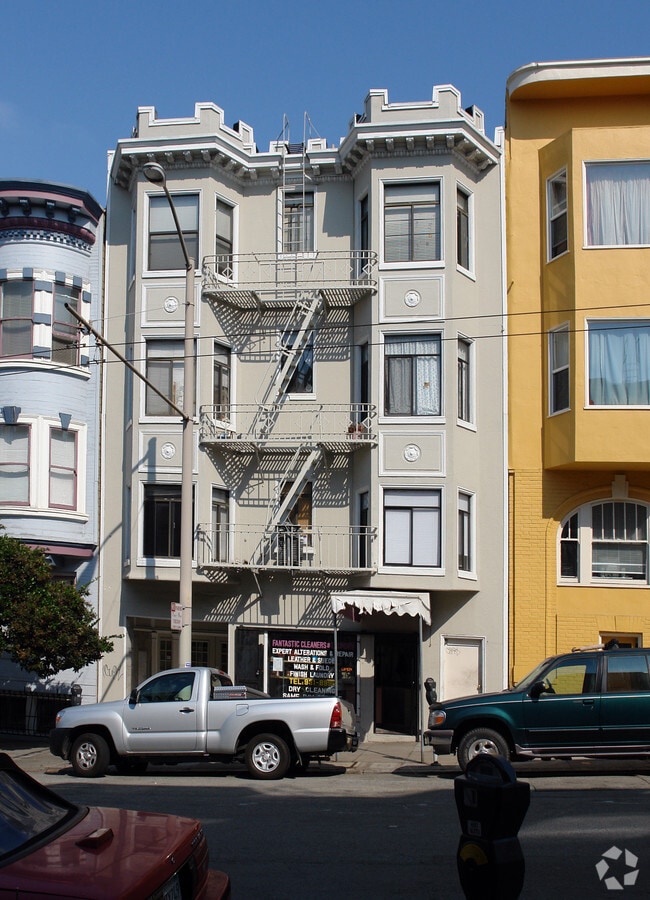 Photo - 1658 Sacramento