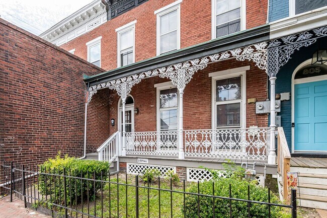Photo - Spacious Home In The Heart Of VCU**Move In...
