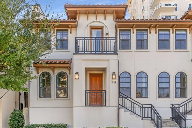 Building Photo - 2800 Lakeside Pkwy Unit 102