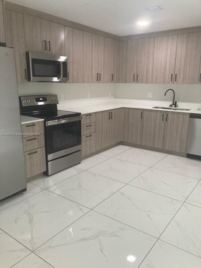 Photo - 25767 SW 144th Ave