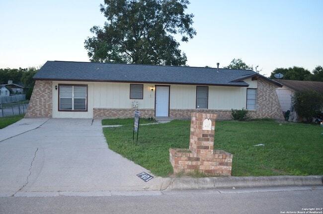 Building Photo - 7401 Sage Oak